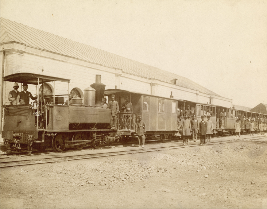 Photograph of a train P. 1142 : N. 23645_0.png